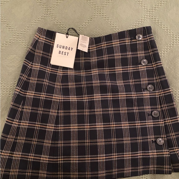 Brand New Aritzia Plaid Skirt Size 0 - Sunday Best Brand - Picture 1 of 5
